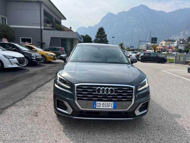 Auto - Audi q2 30 tfsi business design