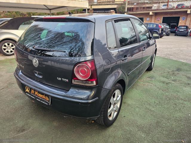 Auto - Volkswagen polo 1.9 tdi 130cv 5p. sportline