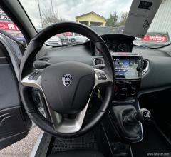 Auto - Lancia ypsilon 1.0 firefly 5p.s&s hyb. eco gold