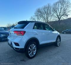 Auto - Volkswagen t-roc 1.5 tsi act advanced bluemot. tech