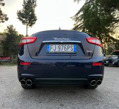 Auto - Maserati ghibli v6 diesel 275 cv