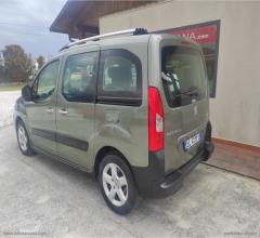 Auto - Peugeot partner tepee 1.6hdi family - disabili