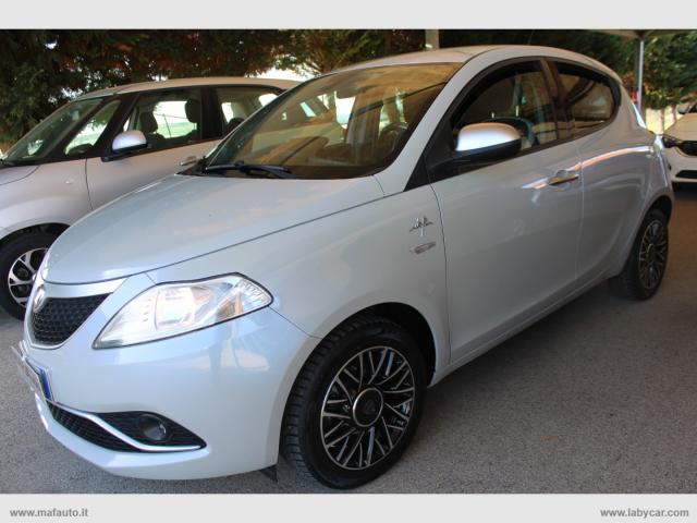 Auto - Lancia ypsilon 1.3 mjt 95 cv 5p. s&s mya