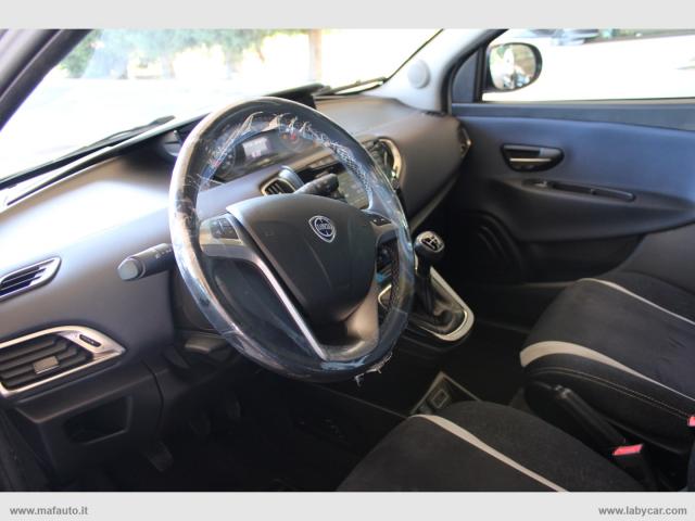 Auto - Lancia ypsilon 1.3 mjt 95 cv 5p. s&s mya