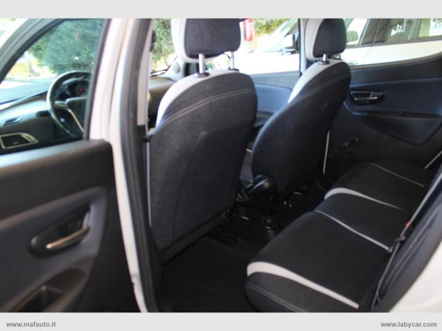 Auto - Lancia ypsilon 1.3 mjt 95 cv 5p. s&s mya