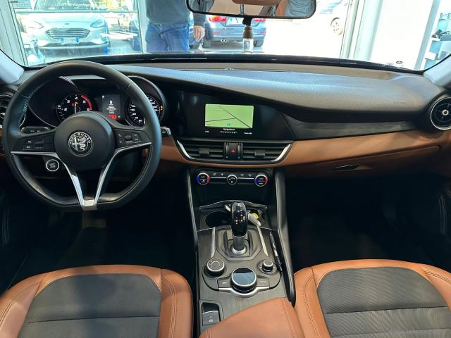 Auto - Alfa romeo giulia 2.2 td 150 cv at8 business