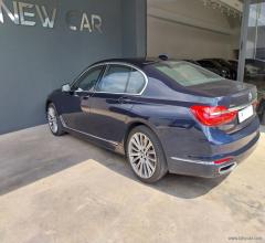 Auto - Bmw 730d xdrive