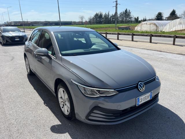 Auto - Volkswagen golf 1.0 tsi evo life