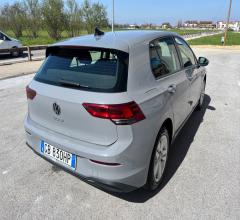 Auto - Volkswagen golf 1.0 tsi evo life