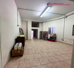 Appartamenti in Vendita - Box auto in vendita a taranto borgo