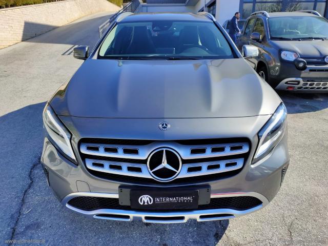 Auto - Mercedes-benz gla 200 d automatic 4matic sport