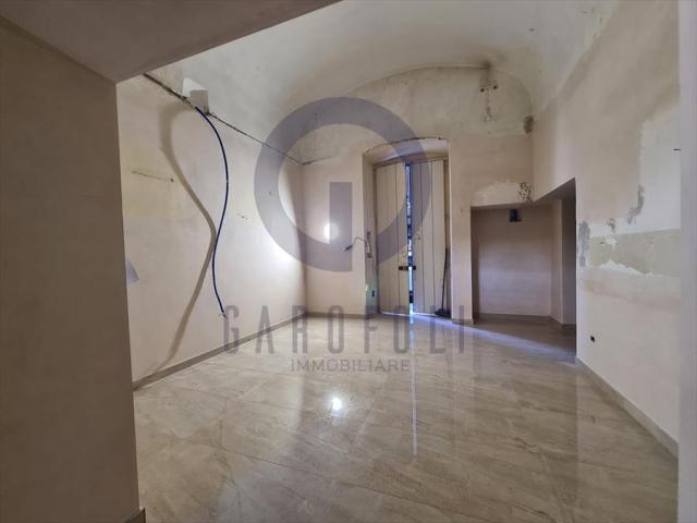 Appartamenti in Vendita - Locale commerciale in affitto a bisceglie centro