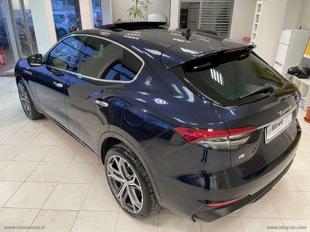 Auto - Maserati levante v6 diesel 275 cv awd gransport gt