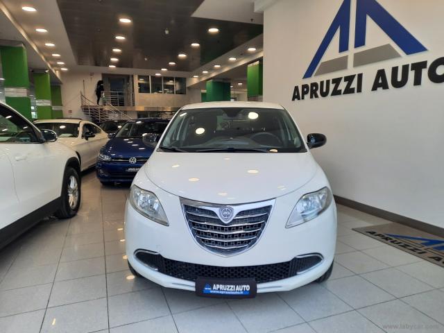 Auto - Lancia ypsilon 0.9 t.air 85cv 5p. met.ec. gold