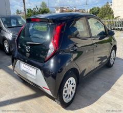 Auto - Toyota aygo connect 1.0 vvt-i 72 cv 5p. x-wave