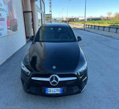 Auto - Mercedes-benz a 180 d automatic sport