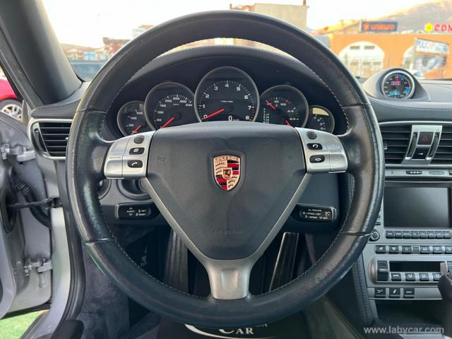 Auto - Porsche 911 carrera s coupé