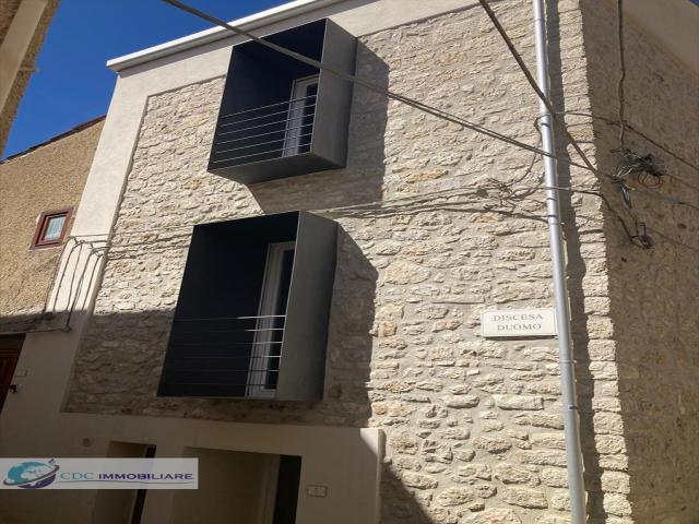 Appartamenti in Vendita - Abitazione tipica in vendita a castronovo di sicilia centro storico