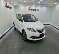 Auto - Lancia ypsilon 1.0 firefly 5p.s&s hyb. eco gold