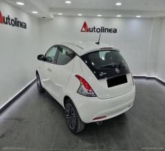 Auto - Lancia ypsilon 1.0 firefly 5p.s&s hyb. eco gold