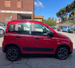 Fiat panda 1.0 firefly s&s hybrid city life