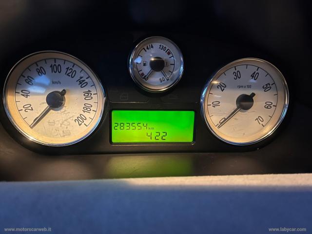 Auto - Lancia ypsilon 1.3 mjt 75 cv argento