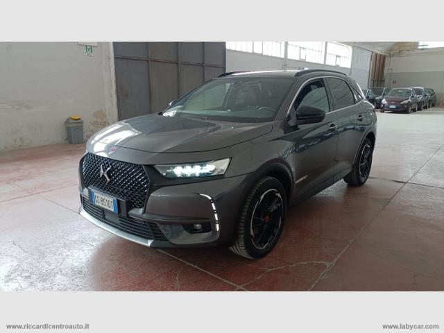Ds automobiles ds 7 crossback bhdi 180 perform.line