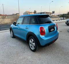 Auto - Mini mini one d 5 porte