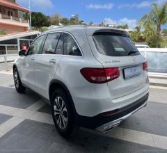 Auto - Mercedes-benz glc 220 d 4matic business