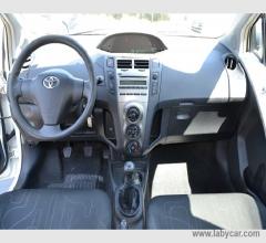 Auto - Toyota yaris 1.0 3p. sol gpl