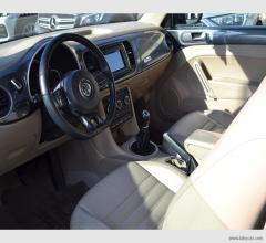 Auto - Volkswagen maggiolino 1.6 tdi design