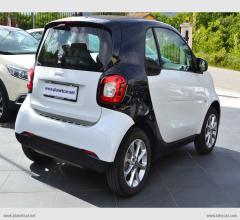Auto - Smart fortwo 70 1.0 twinamic youngster