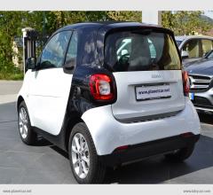 Auto - Smart fortwo 70 1.0 twinamic youngster