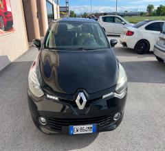 Auto - Renault clio 1.2 75 cv 5p. live