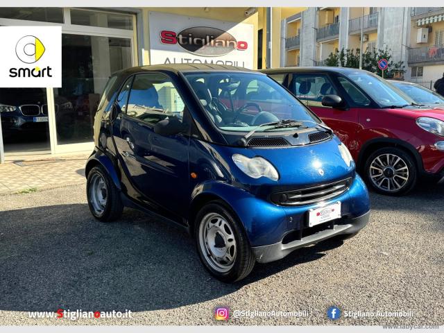 Auto - Smart fortwo coupÃ© pure 45kw