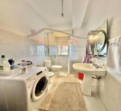 Appartamenti in Vendita - Villa in vendita a siracusa fontane bianche