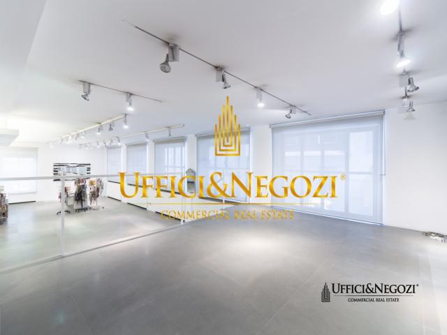 Case - Ufficio showroom in vendita in zona porta venezia