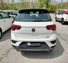 Auto - Volkswagen t-roc 2.0 tdi 150 dsg 4motion adv. bmt