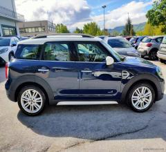 Auto - Mini mini cooper d countryman all4