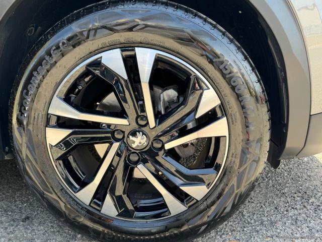 Auto - Peugeot 2008 puretech 100 s&s allure