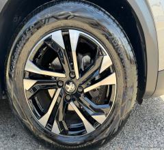 Auto - Peugeot 2008 puretech 100 s&s allure