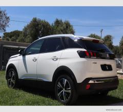 Auto - Peugeot 3008 bluehdi 120 s&s allure
