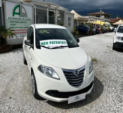 Auto - Lancia ypsilon 1.2 69 cv 5p. gpl ecochic