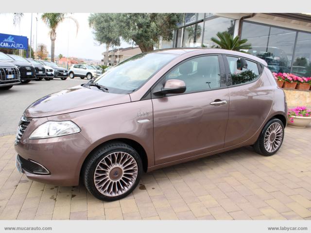 Auto - Lancia ypsilon 1.2 69 cv 5p. elle