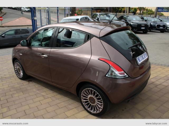 Auto - Lancia ypsilon 1.2 69 cv 5p. elle