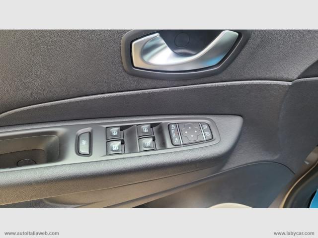 Auto - Renault captur dci 8v 90 cv business