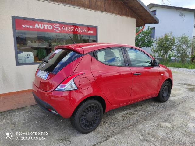 Auto - Lancia ypsilon 1.2 69 cv 5p. gpl ecochic ele.