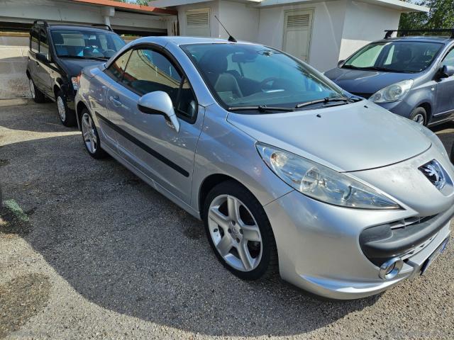 Auto - Peugeot 207 1.6 hdi 110 cv cc fÃ©line