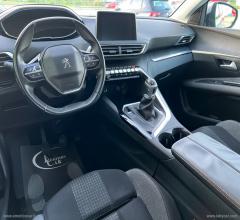 Auto - Peugeot 3008 bluehdi 120 s&s active