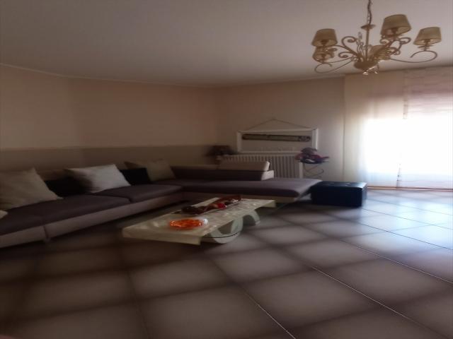 Appartamenti in Vendita - Casa indipendente in vendita a monteroni di lecce semicentrale